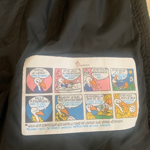 Moncler Duberran Down Jacket for Women - Picture 8 of 11